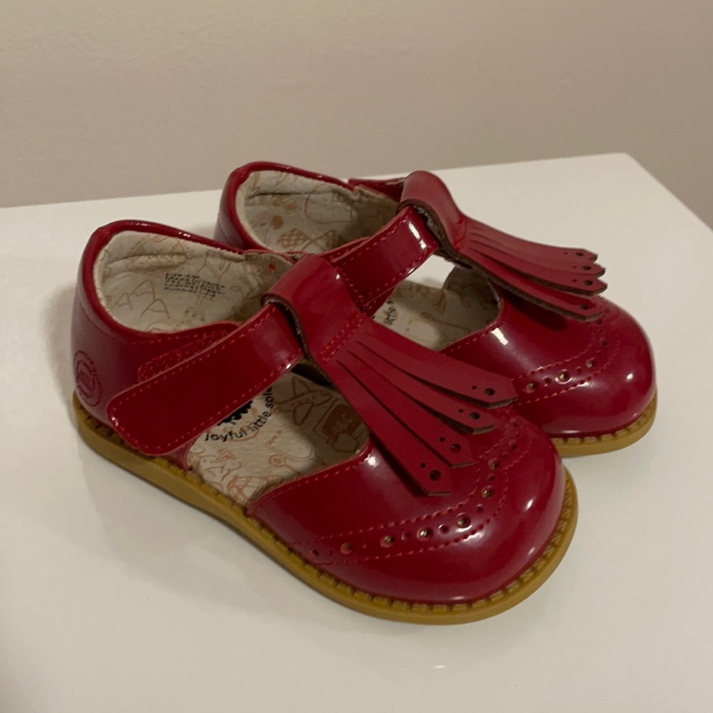 Beautiful livie and Lucas in perfect condition